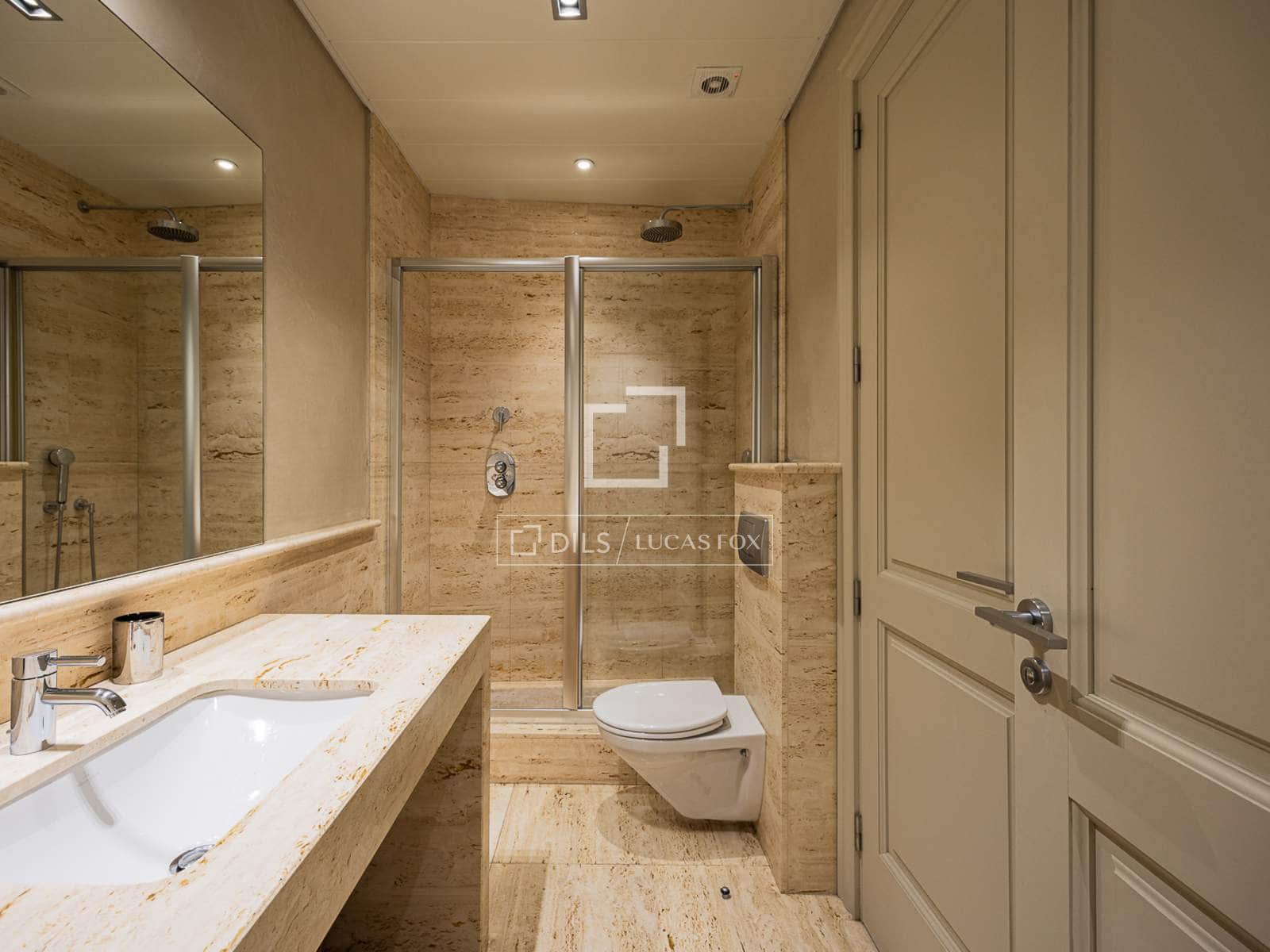 4 bedroom Apartment for rent in Barcelona city - € 7,000 (Ref: 7311417)