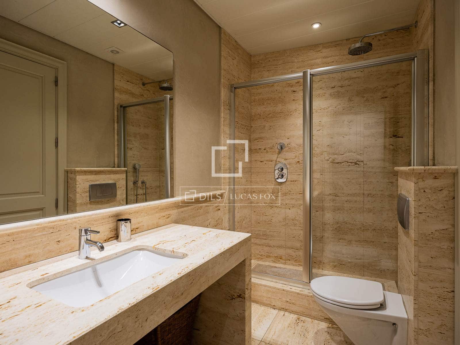 4 bedroom Apartment for rent in Barcelona city - € 7,000 (Ref: 7311417)