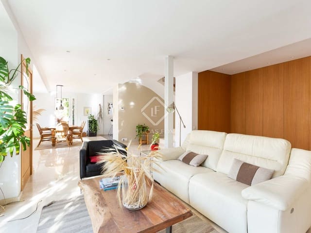 4 soveværelse Villa til leje i Castelldefels med swimmingpool - € 3.500 (Ref: 7311419)