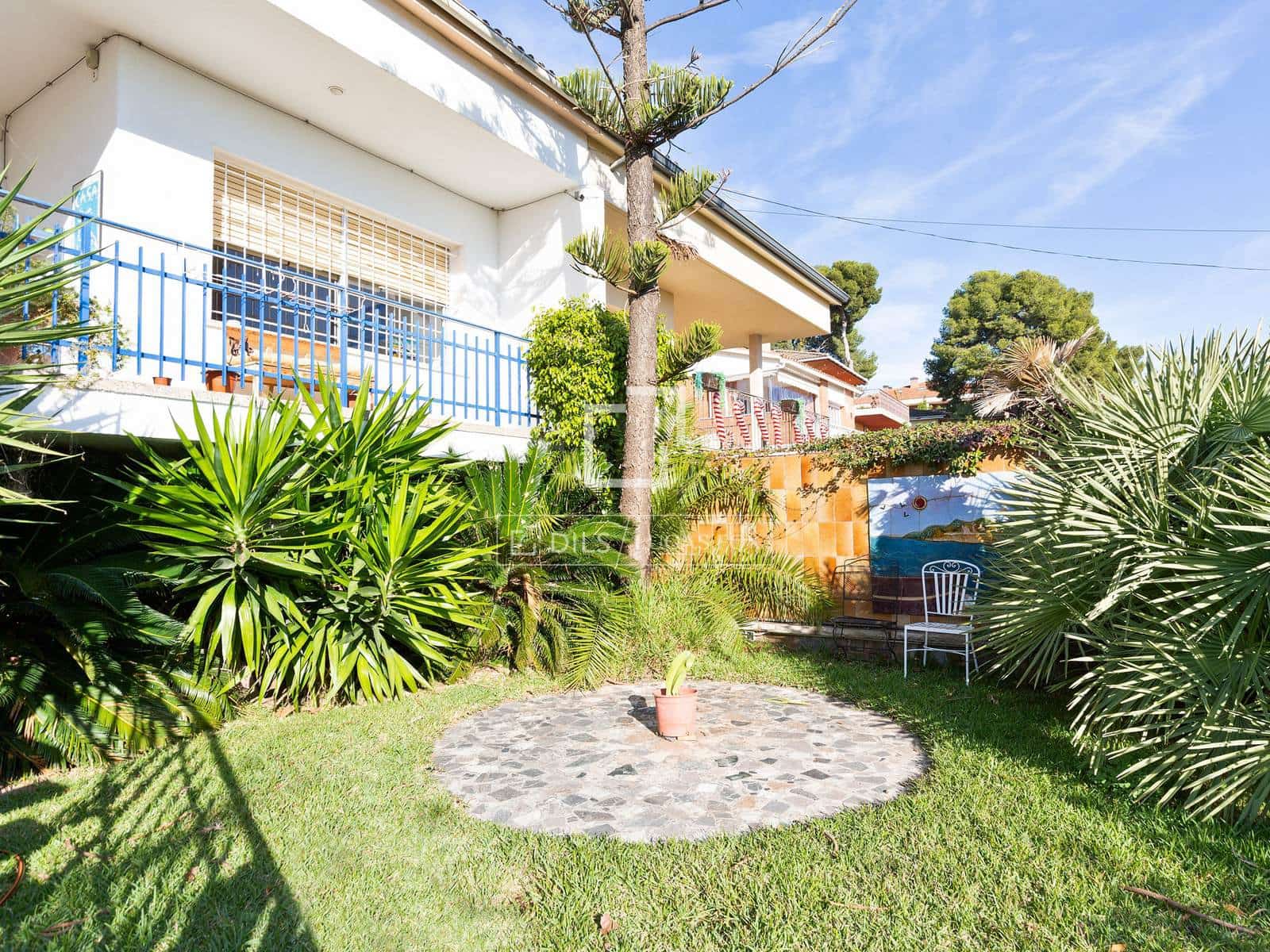 4 bedroom Villa for rent in Castelldefels with pool - € 3,500 (Ref: 7311419)
