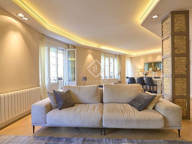 3 sypialnia Apartament do wynajęcia w Miasto Walencja - 3 800 € (Ref: 7321513)