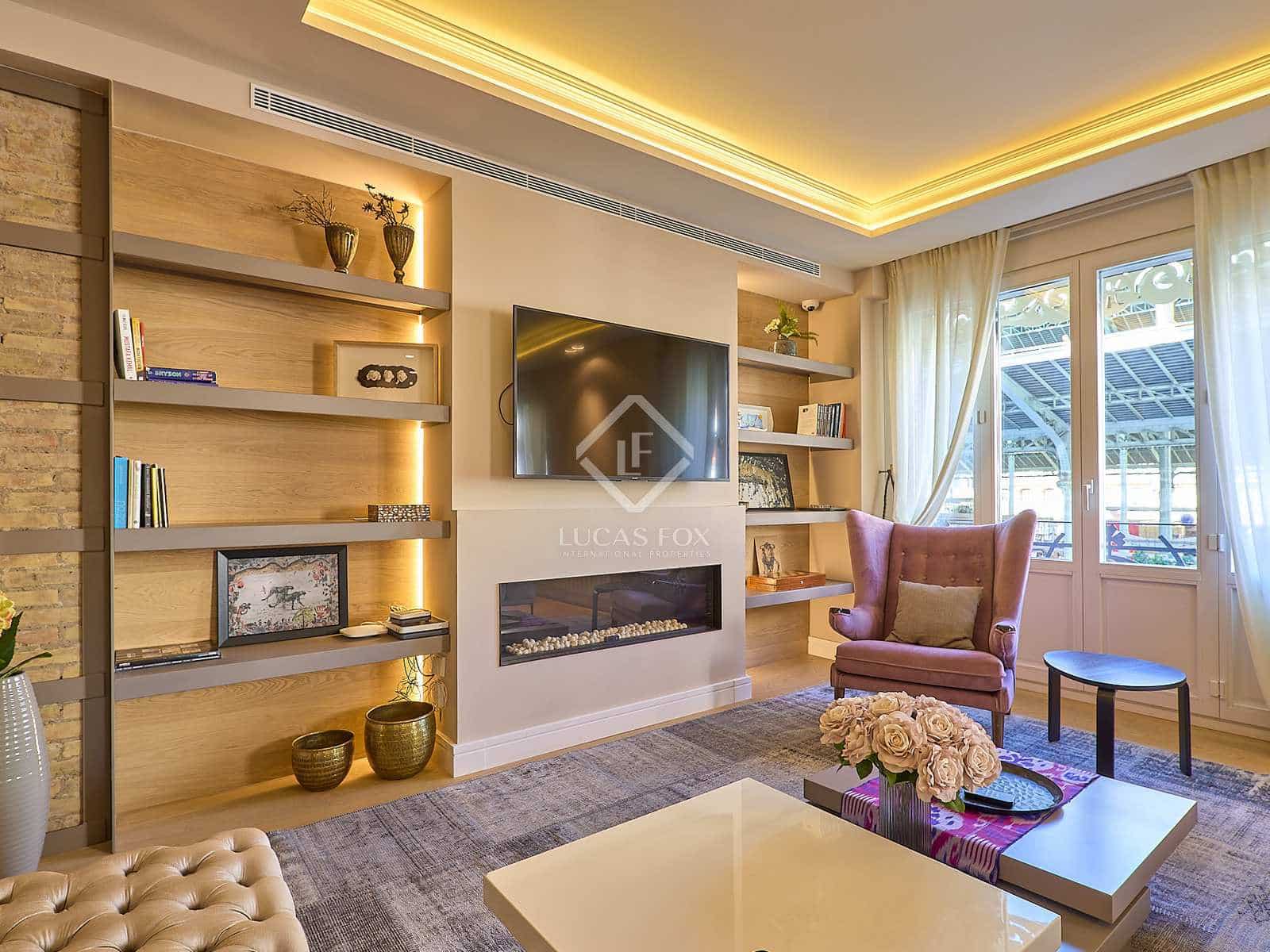 3 sypialnia Apartament do wynajęcia w Miasto Walencja - 3 800 € (Ref: 7321513)