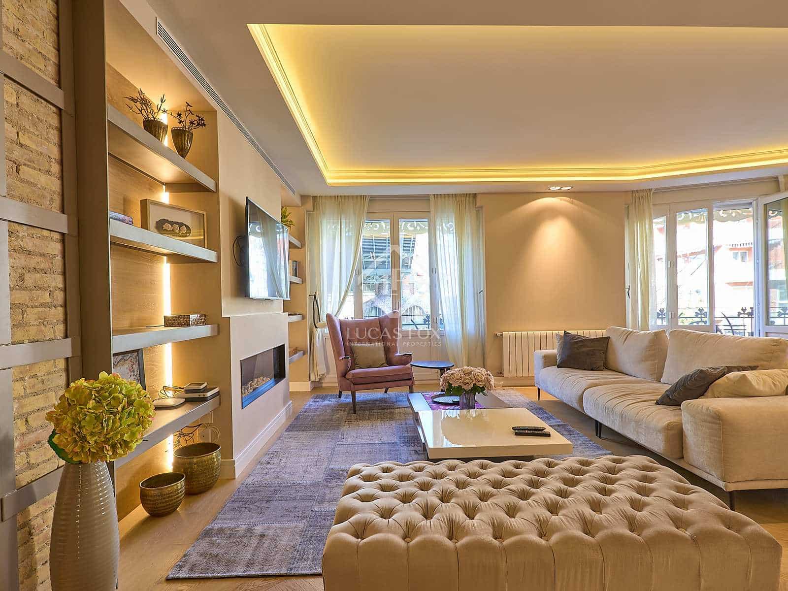 3 sypialnia Apartament do wynajęcia w Miasto Walencja - 3 800 € (Ref: 7321513)