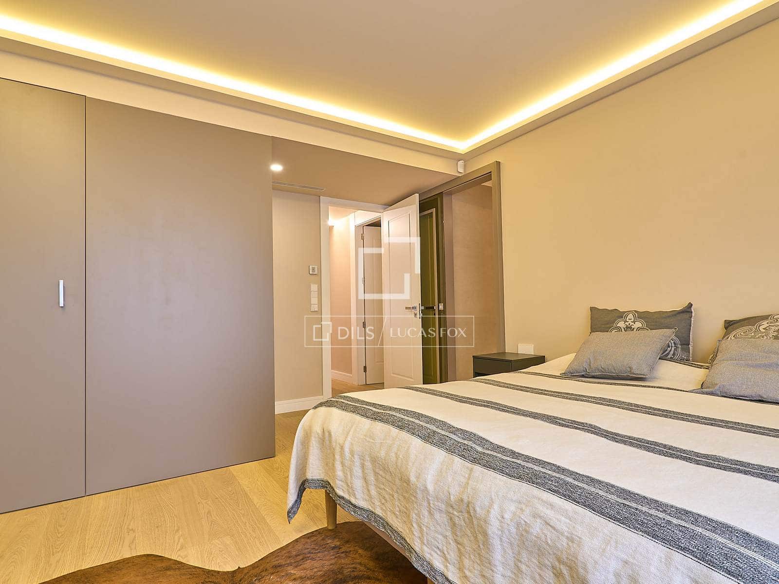 3 sypialnia Apartament do wynajęcia w Miasto Walencja - 3 800 € (Ref: 7321513)