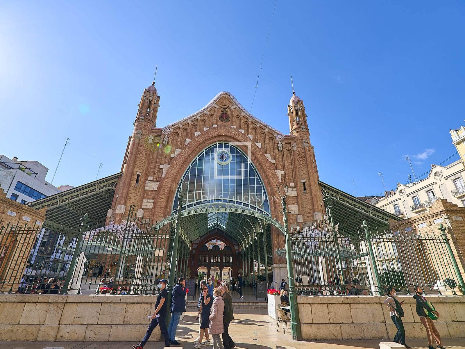 3 sypialnia Apartament do wynajęcia w Miasto Walencja - 3 800 € (Ref: 7321513)