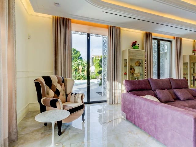 5 sypialnia Willa na sprzedaż w Cambrils z basenem garażem - 3 200 000 € (Ref: 7332323)