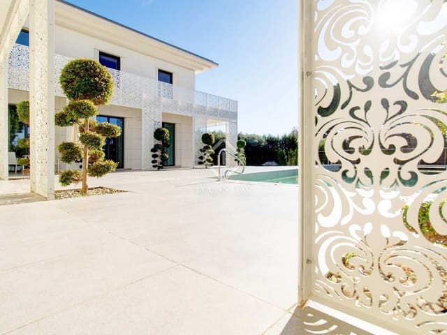 5 sypialnia Willa na sprzedaż w Cambrils z basenem garażem - 3 200 000 € (Ref: 7332323)