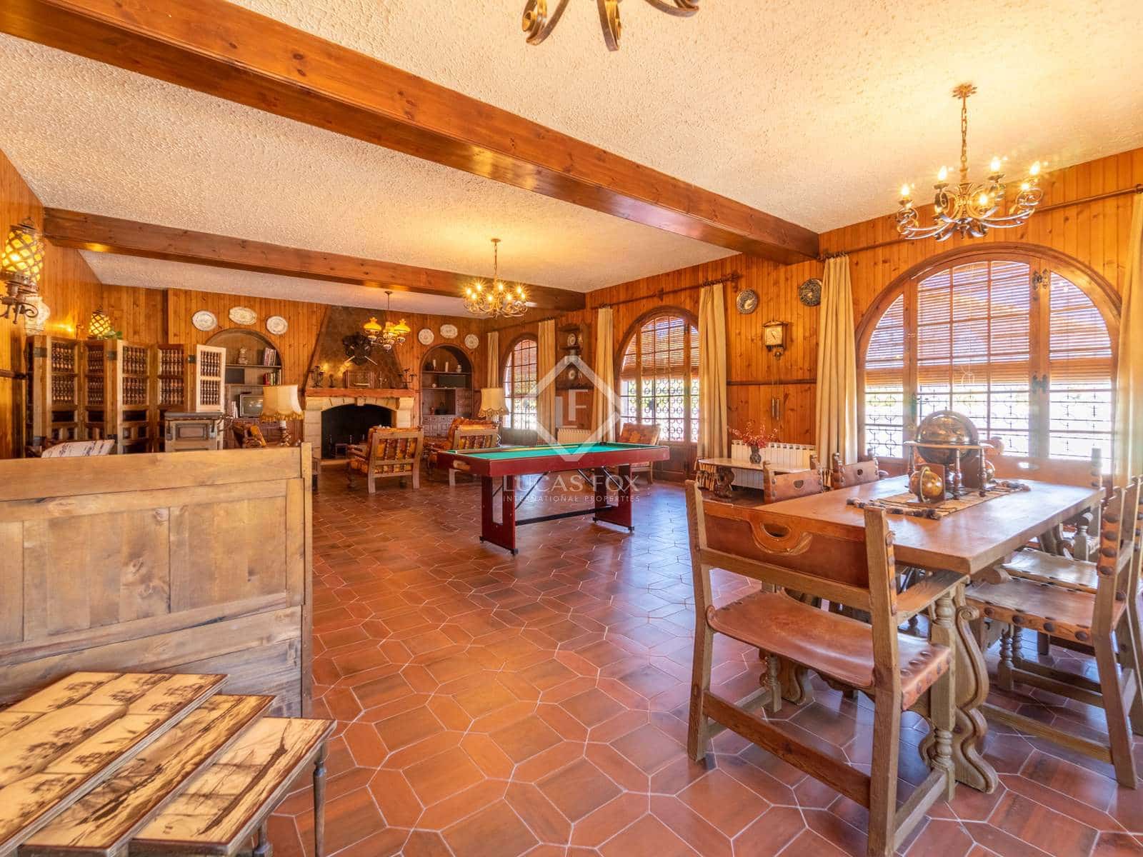 11 bedroom Villa for sale in Monovar / Monover with pool garage - € 7,000,000 (Ref: 7341940)