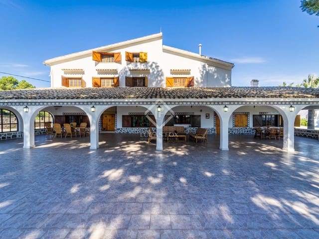 11 bedroom Villa for sale in Monóvar / Monóver with pool garage - € 7,000,000 (Ref: 7341940)