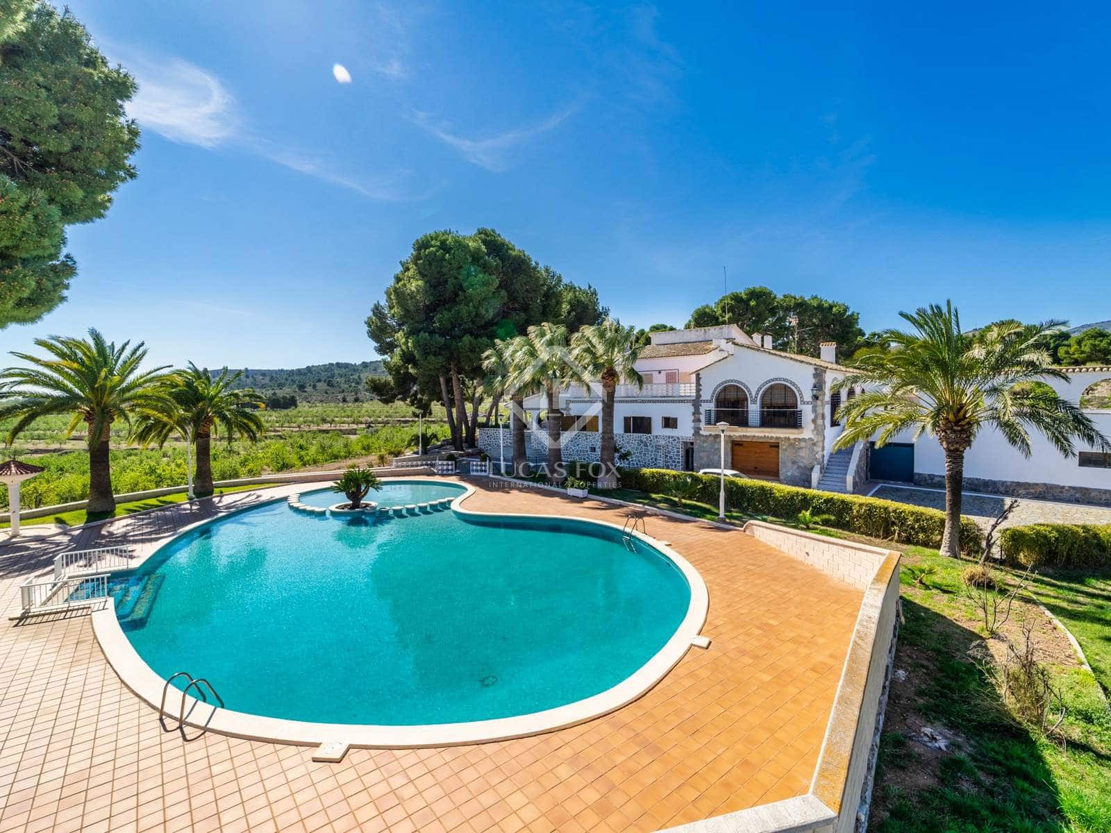 11 bedroom Villa for sale in Monovar / Monover with pool garage - € 7,000,000 (Ref: 7341940)