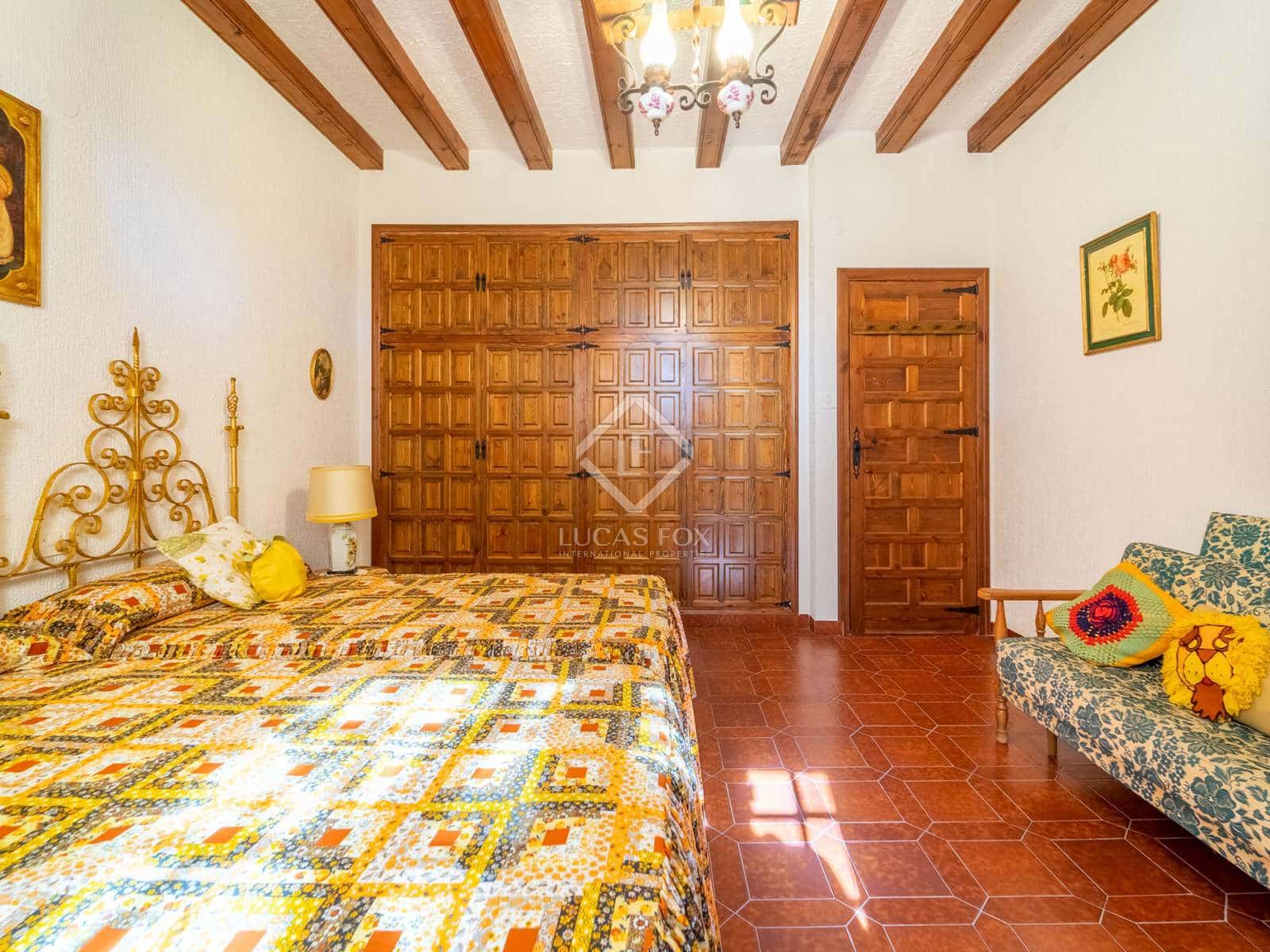 11 bedroom Villa for sale in Monovar / Monover with pool garage - € 7,000,000 (Ref: 7341940)