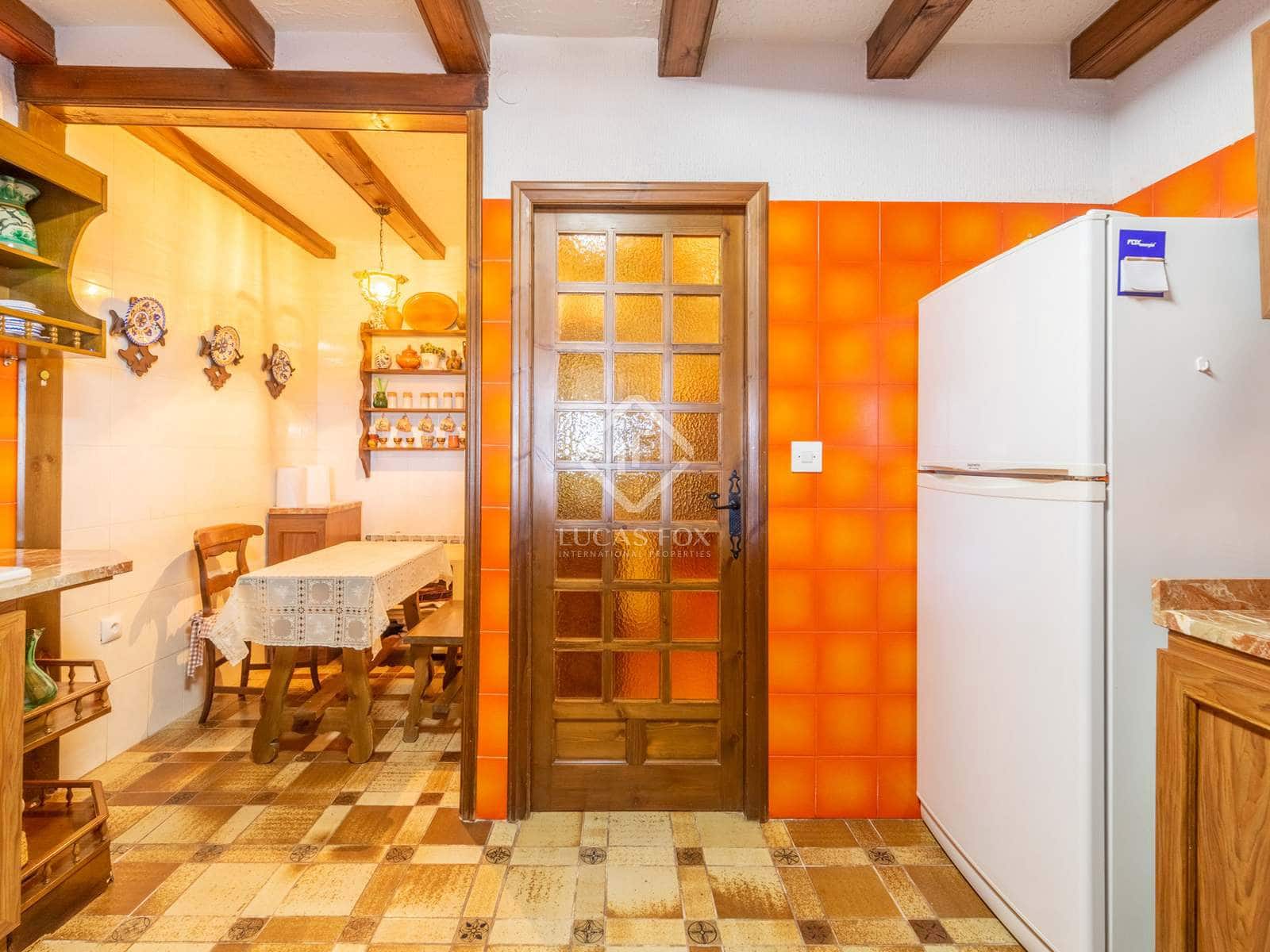 11 bedroom Villa for sale in Monovar / Monover with pool garage - € 7,000,000 (Ref: 7341940)