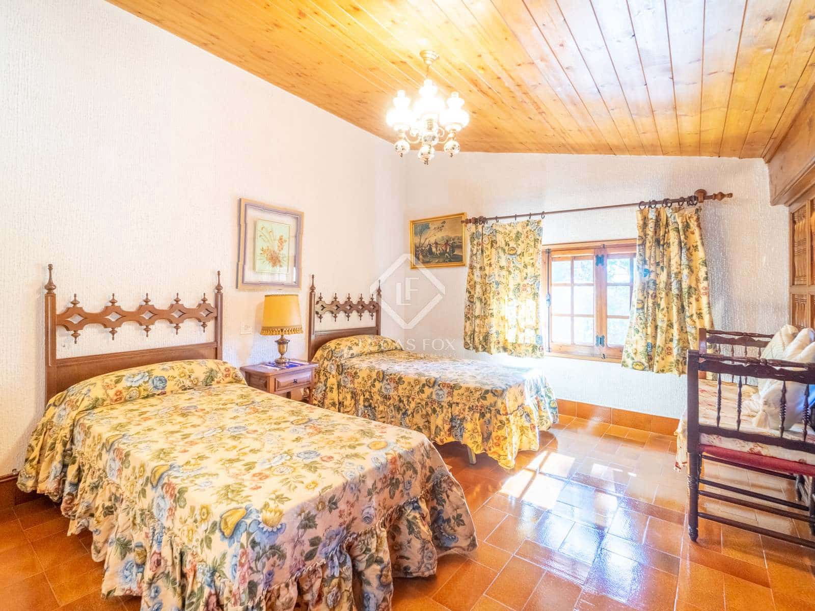 11 bedroom Villa for sale in Monovar / Monover with pool garage - € 7,000,000 (Ref: 7341940)