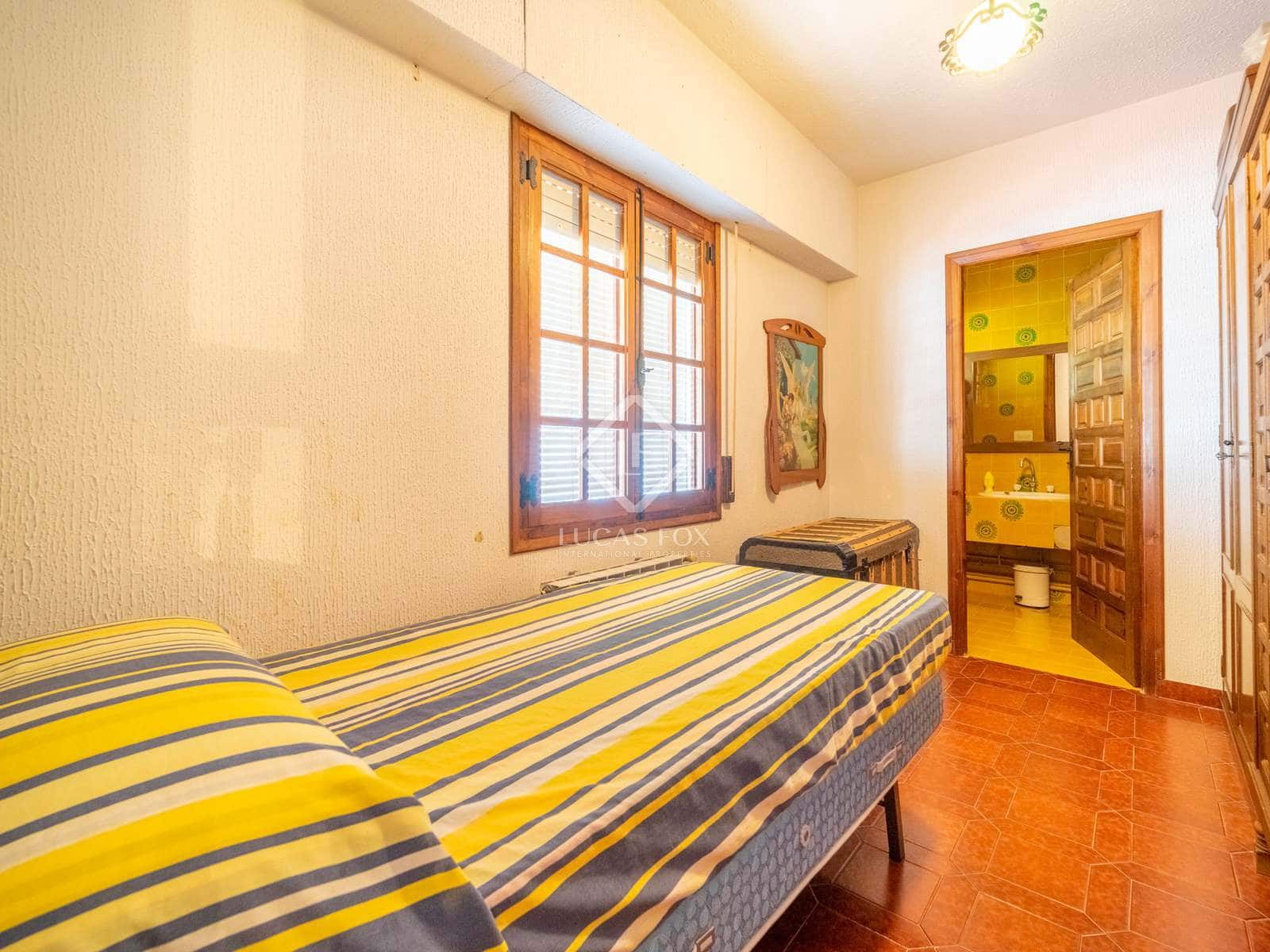 11 bedroom Villa for sale in Monovar / Monover with pool garage - € 7,000,000 (Ref: 7341940)