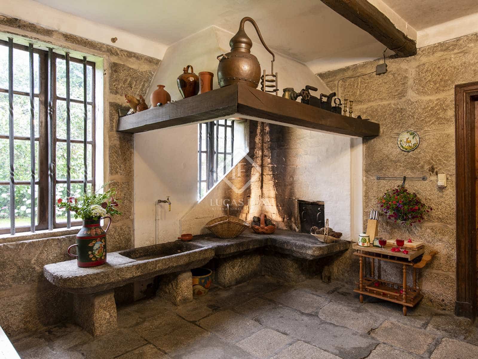 5 soveværelse Finca/Landehus til salg i Mos med garage - € 1.800.000 (Ref: 7341974)