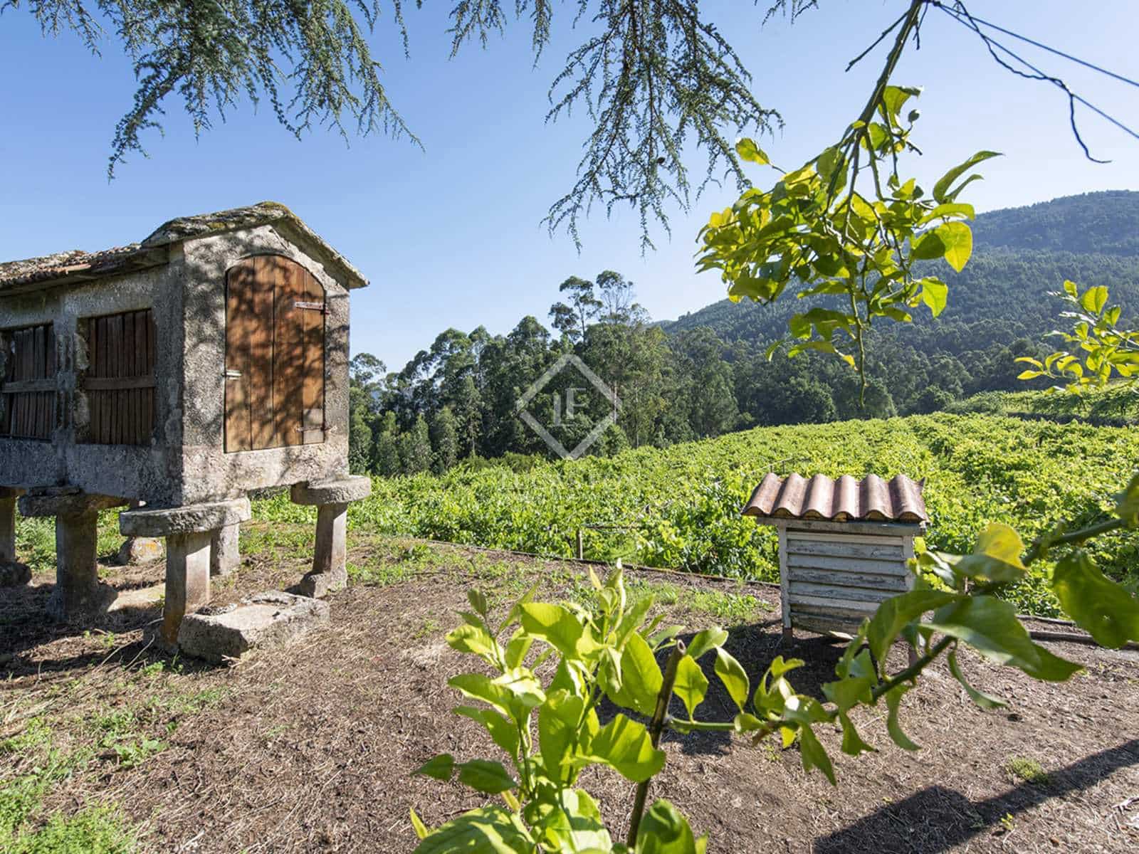 5 soveværelse Finca/Landehus til salg i Mos med garage - € 1.800.000 (Ref: 7341974)