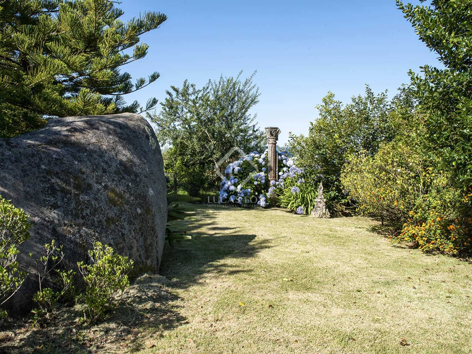 5 soveværelse Finca/Landehus til salg i Mos med garage - € 1.800.000 (Ref: 7341974)