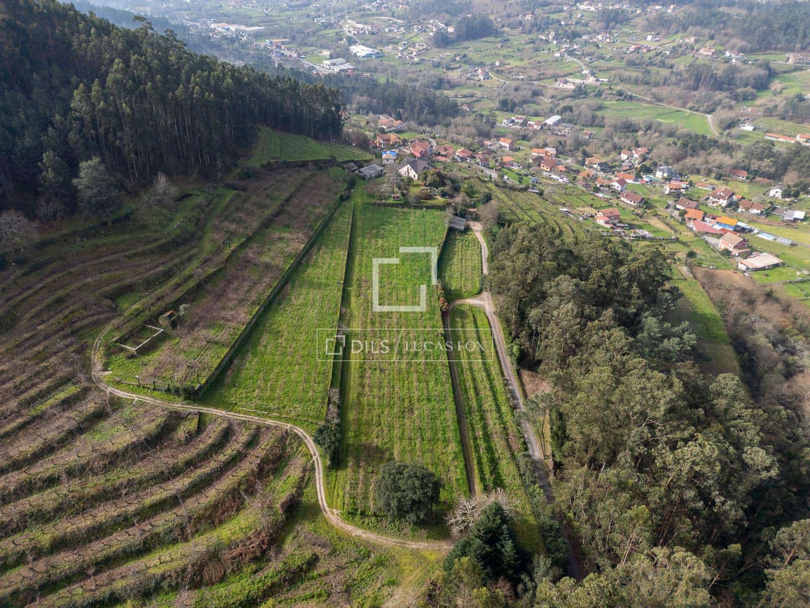 5 sypialnia Finka/Dom wiejski na sprzedaż w Mos z garażem - 1 800 000 € (Ref: 7341974)