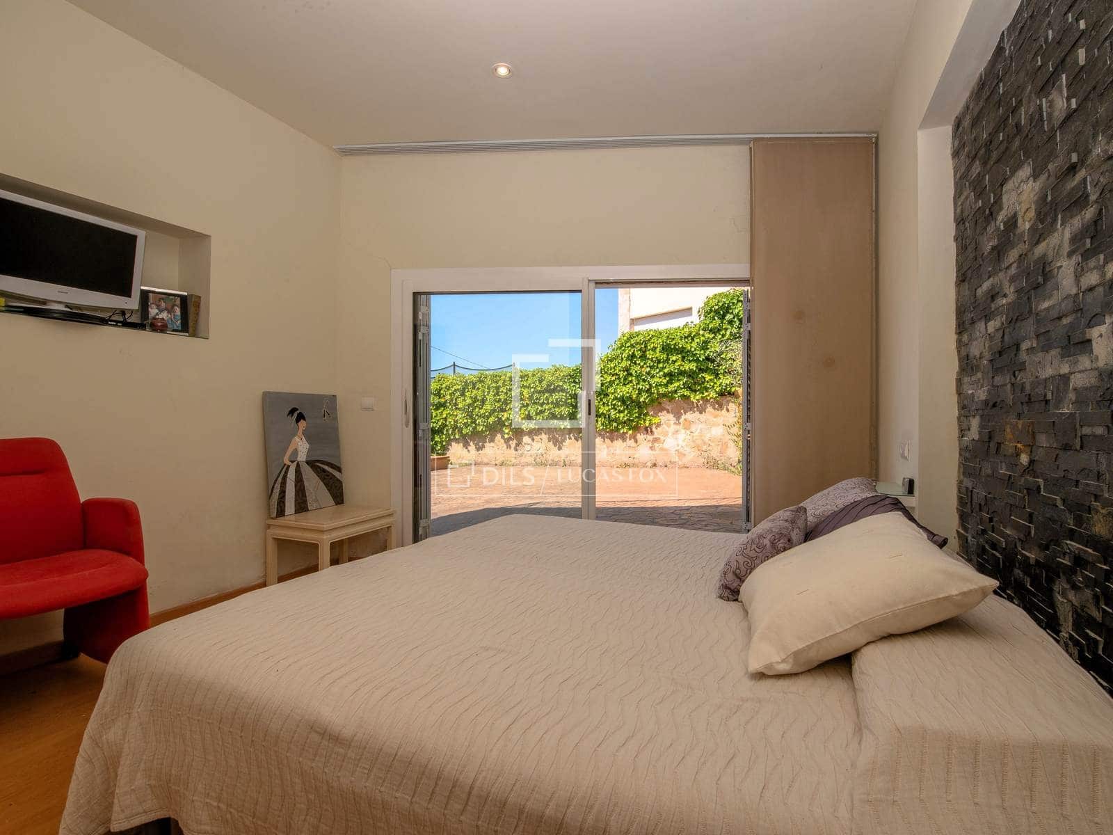 5 bedroom Villa for sale in Castell d'Aro with garage - € 700,000 (Ref: 7341995)
