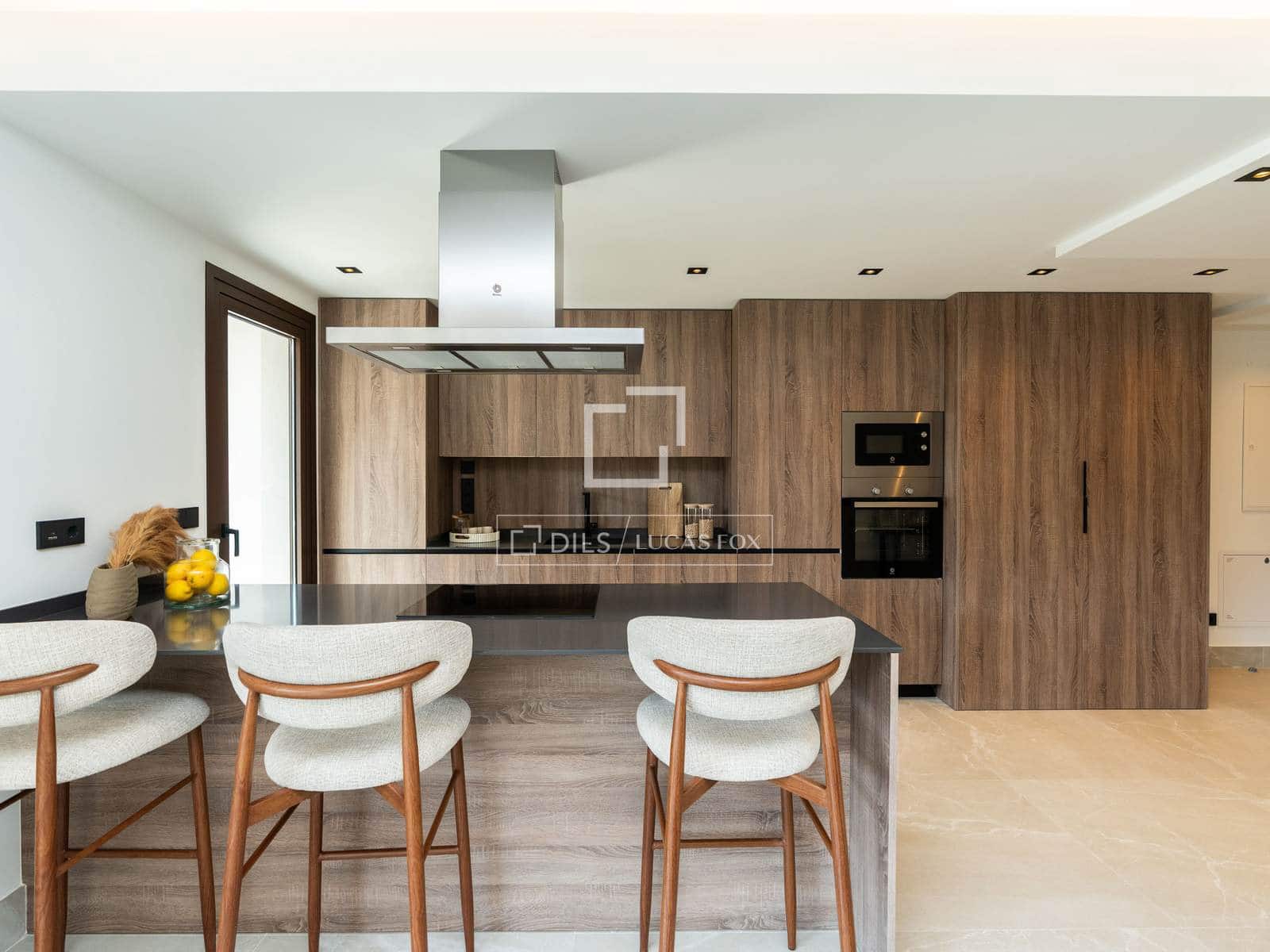 3 bedroom Penthouse for sale in Istan with pool garage - € 580,000 (Ref: 7341998)