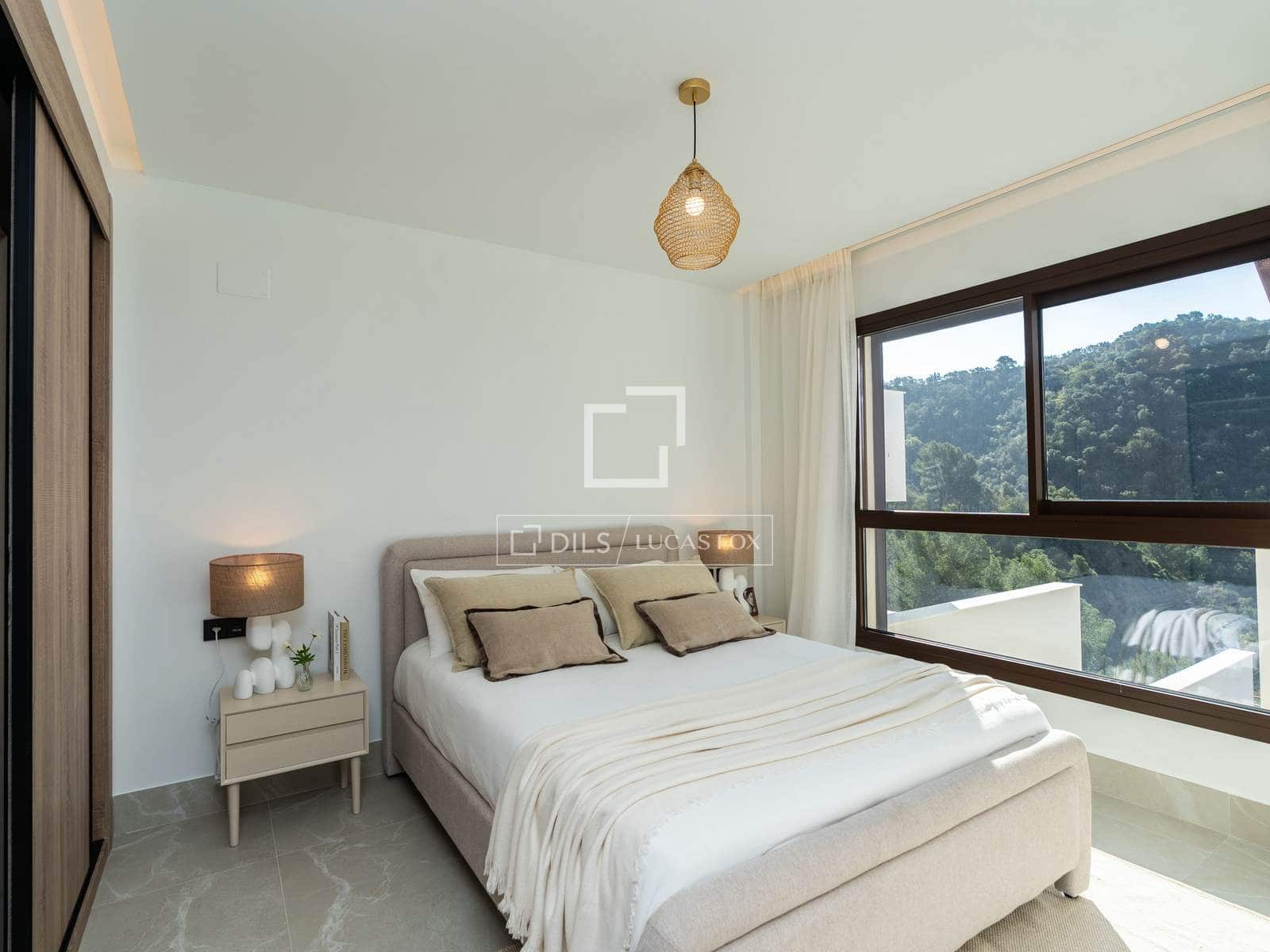 3 bedroom Penthouse for sale in Istan with pool garage - € 580,000 (Ref: 7341998)
