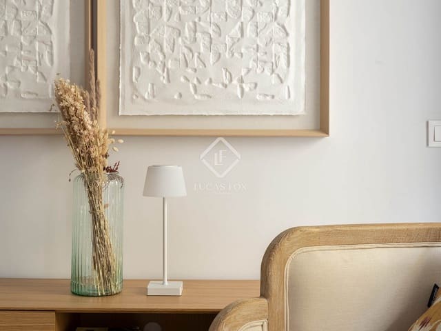 Apartamento de 3 habitaciones en Barcelona ciudad en venta con garaje - 835.000 € (Ref: 7342200)