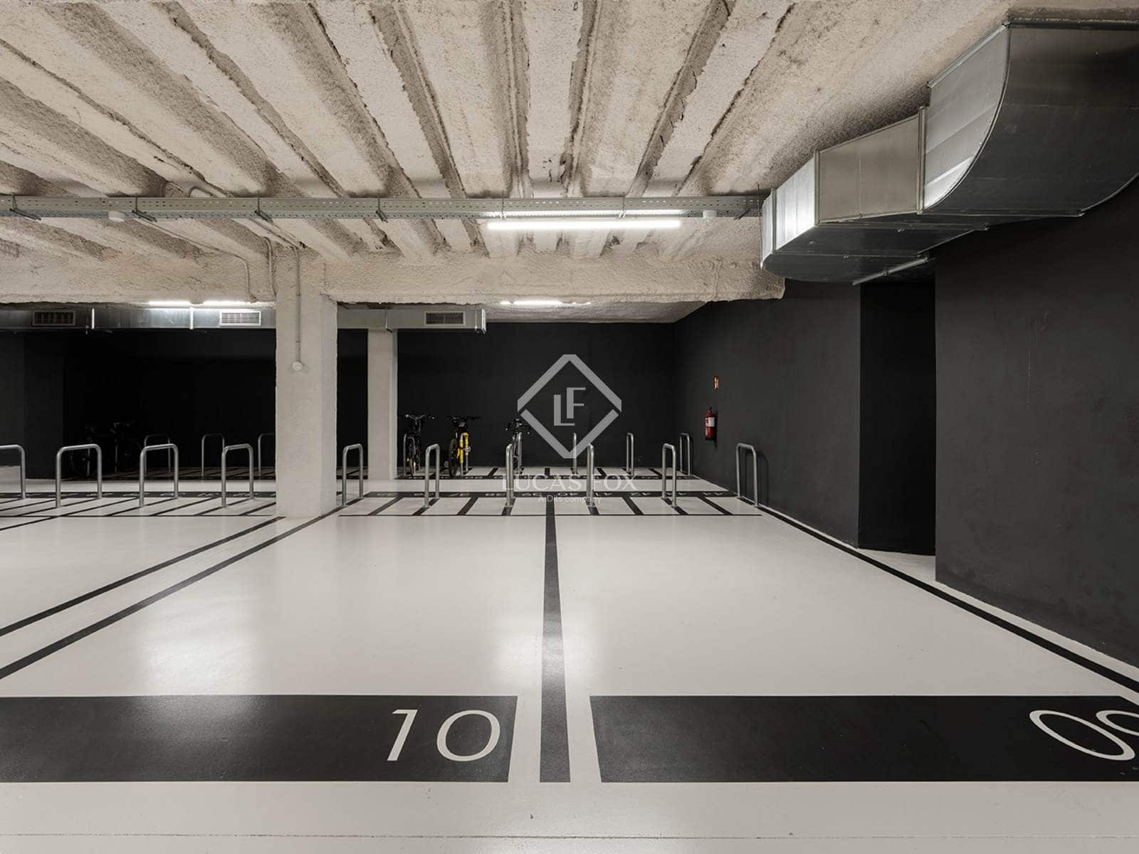 Apartamento de 3 habitaciones en Barcelona ciudad en venta con garaje - 835.000 € (Ref: 7342200)