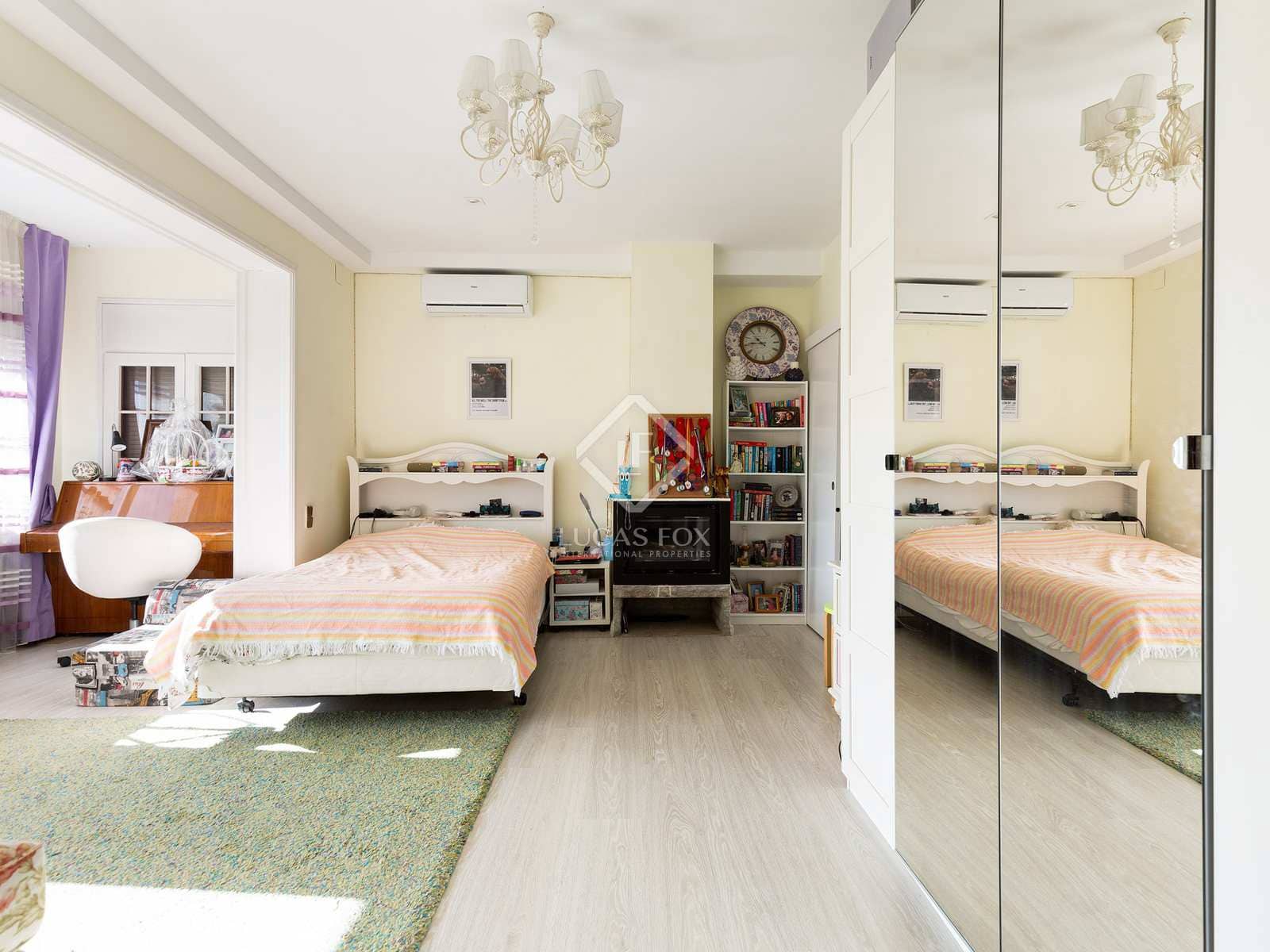 6 chambre Villa/Maison à vendre à Castelldefels avec piscine garage - 1 150 000 € (Ref: 7358574)