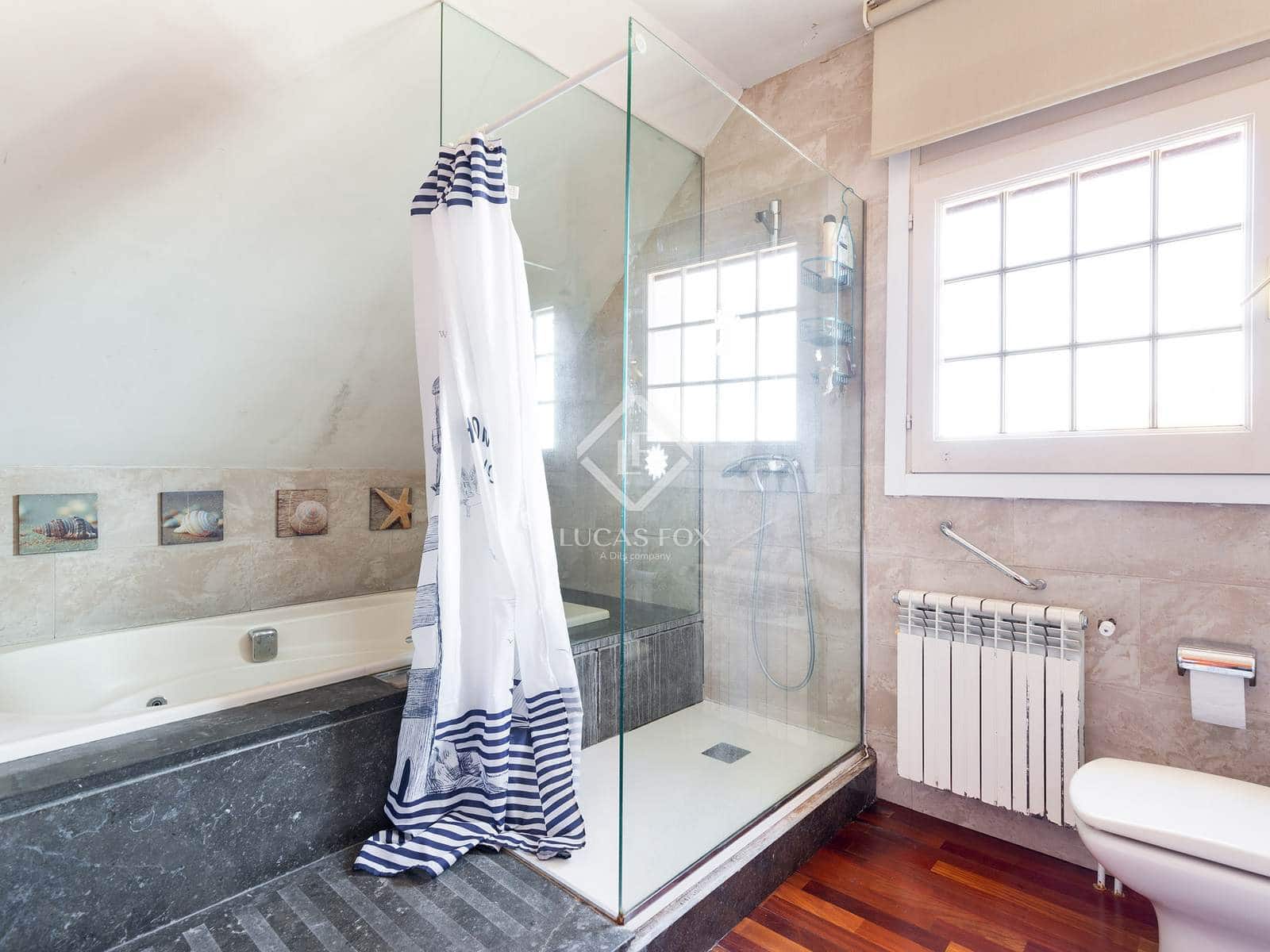 6 chambre Villa/Maison à vendre à Castelldefels avec piscine garage - 1 150 000 € (Ref: 7358574)