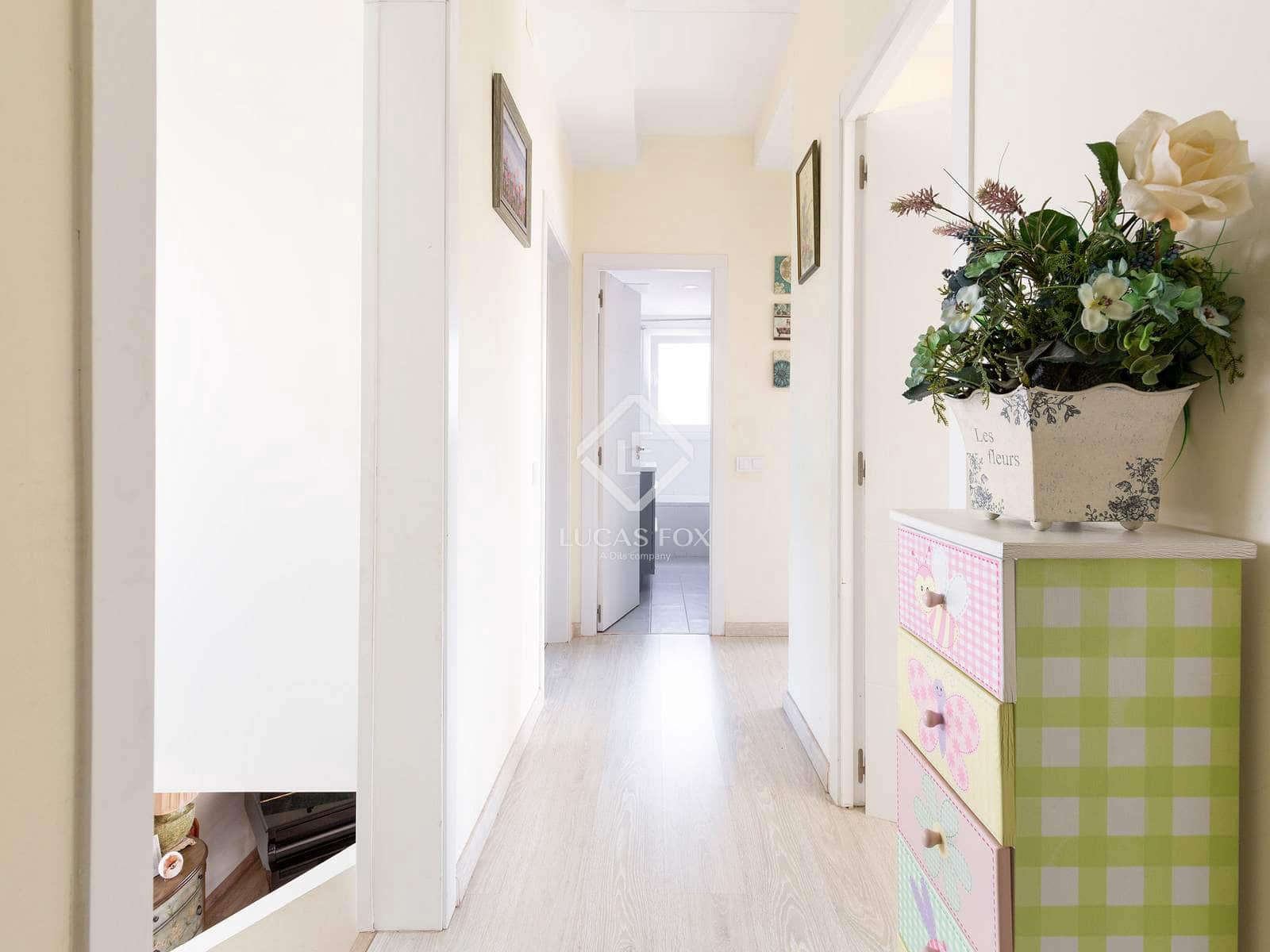 6 chambre Villa/Maison à vendre à Castelldefels avec piscine garage - 1 150 000 € (Ref: 7358574)