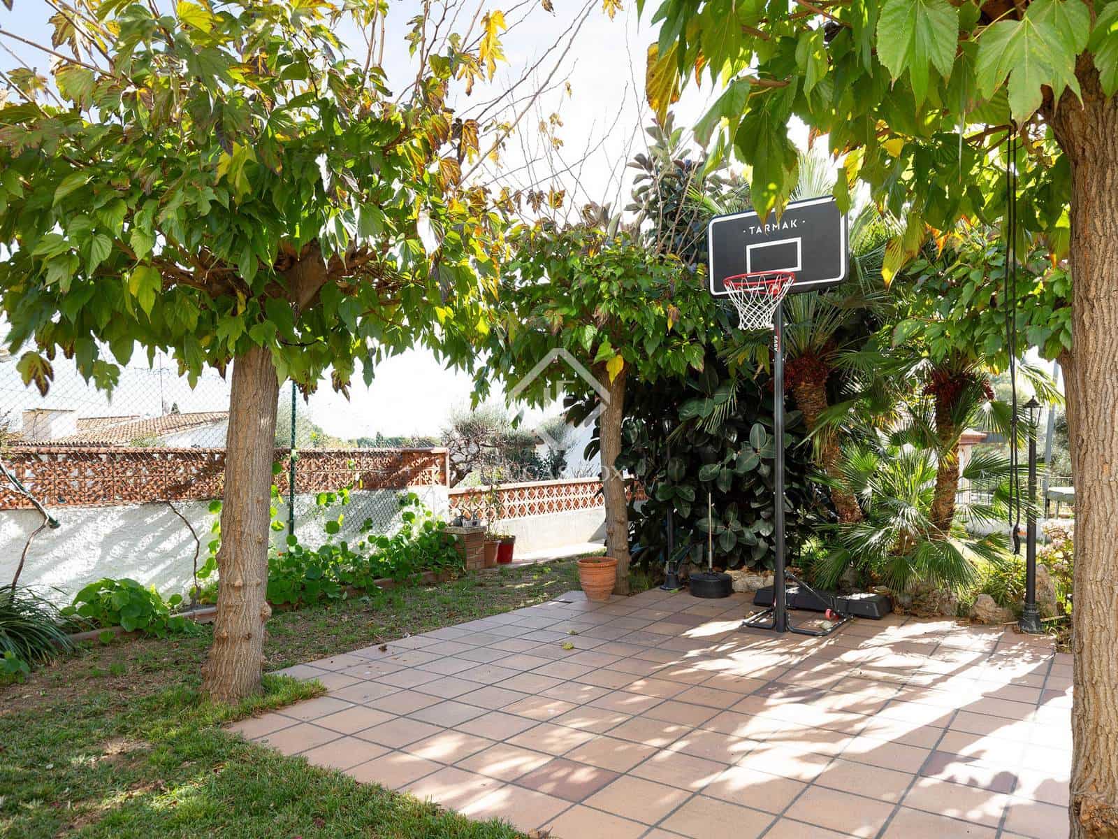 6 chambre Villa/Maison à vendre à Castelldefels avec piscine garage - 1 150 000 € (Ref: 7358574)