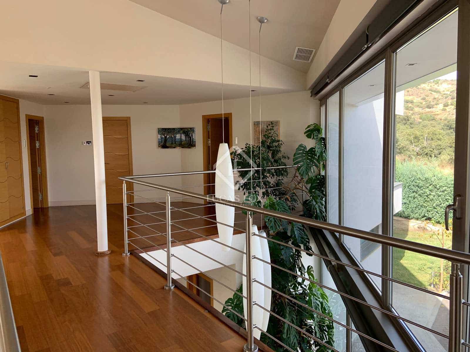 5 soveværelse Villa til salg i Las Rozas de Madrid med swimmingpool garage - € 2.150.000 (Ref: 7358603)