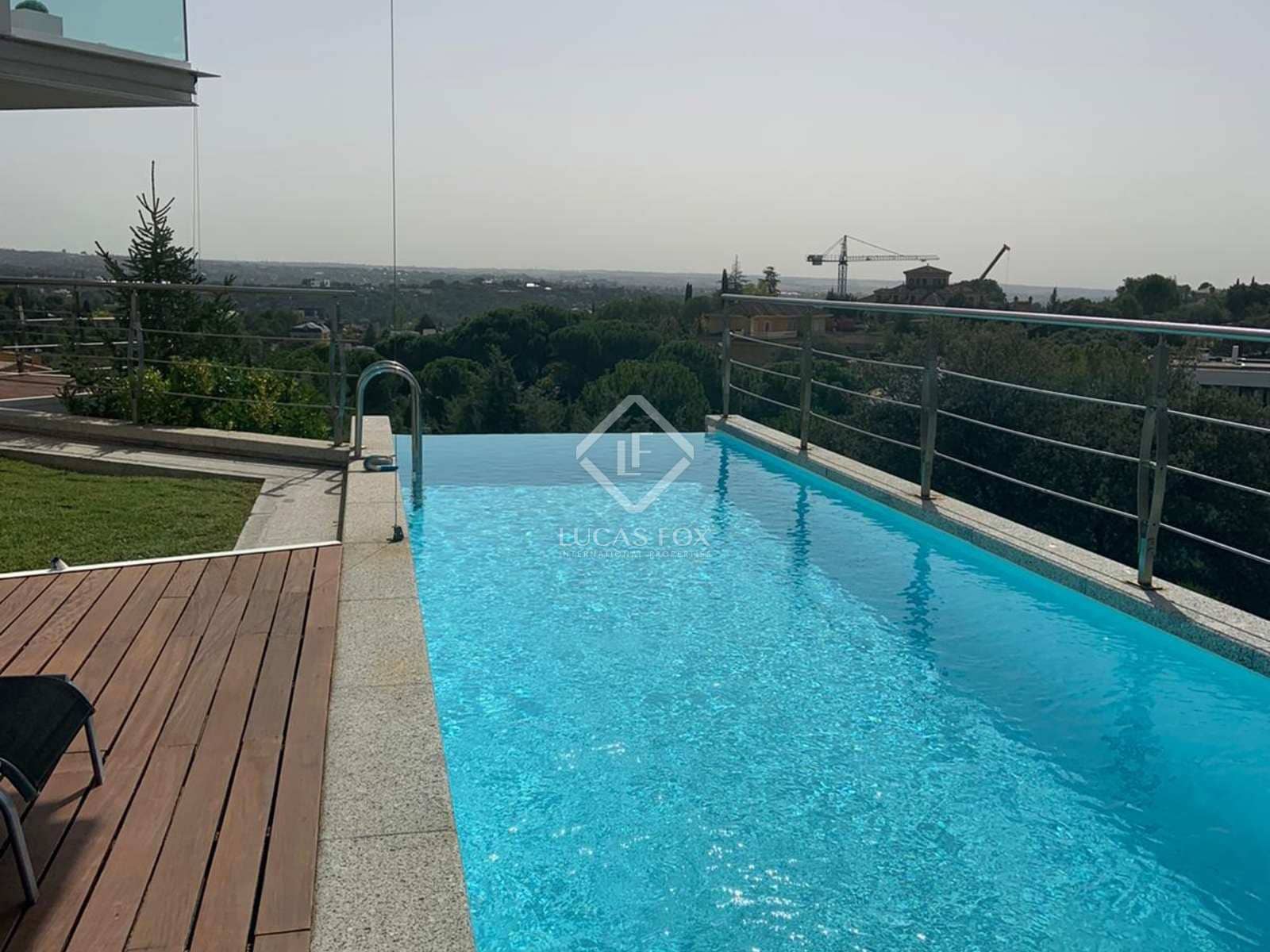 5 soveværelse Villa til salg i Las Rozas de Madrid med swimmingpool garage - € 2.150.000 (Ref: 7358603)