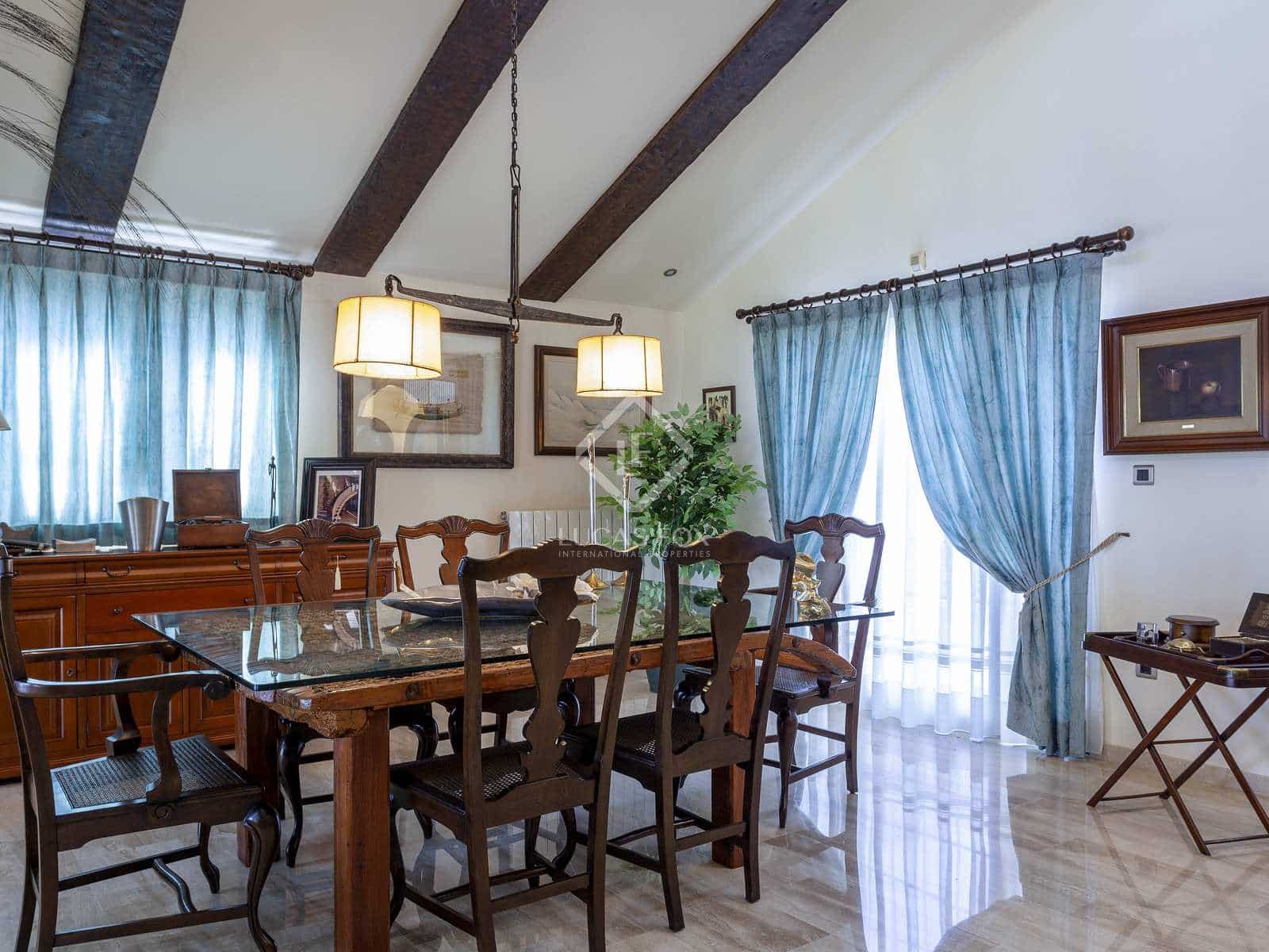 4 soverom Villa til salgs i Pucol med svømmebasseng garasje - € 1 100 000 (Ref: 7358609)