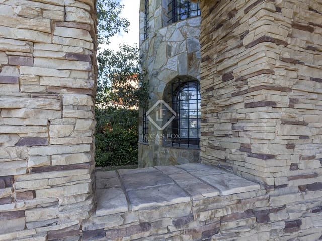 4 bedroom Villa for sale in Puçol with pool garage - € 1,100,000 (Ref: 7358609)