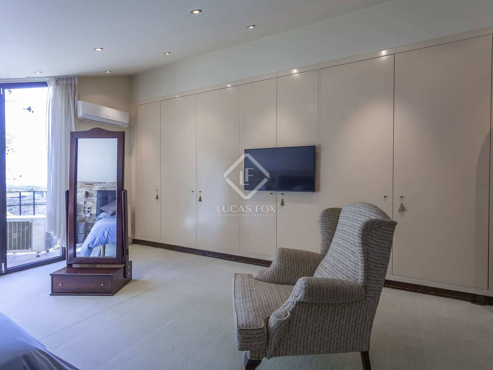 4 soverom Villa til salgs i Pucol med svømmebasseng garasje - € 1 100 000 (Ref: 7358609)