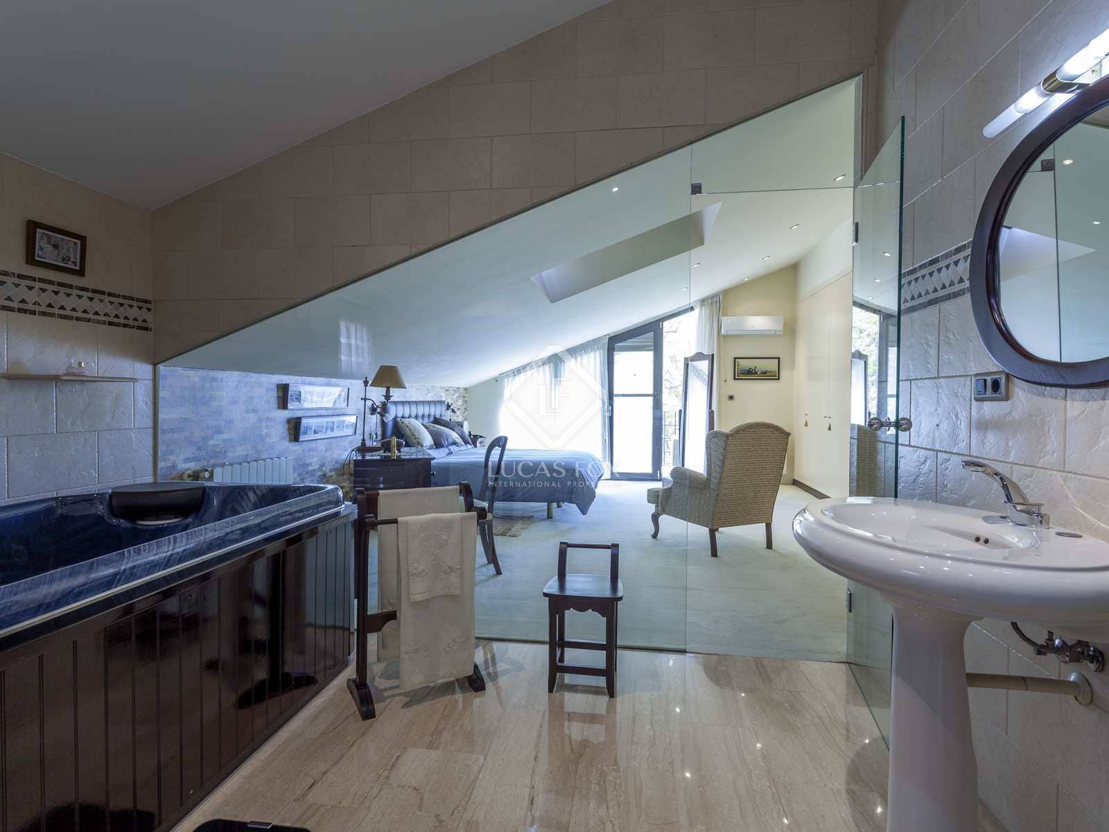 4 soverom Villa til salgs i Pucol med svømmebasseng garasje - € 1 100 000 (Ref: 7358609)