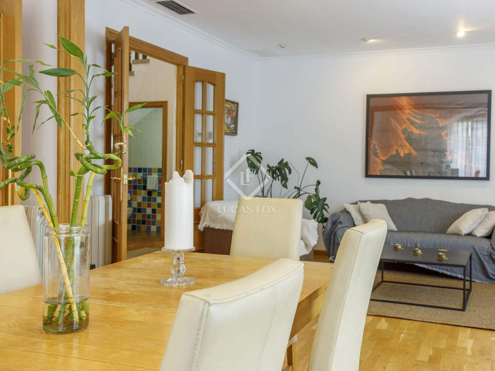 6 bedroom Penthouse for rent in Valencia city - € 3,500 (Ref: 7362917)