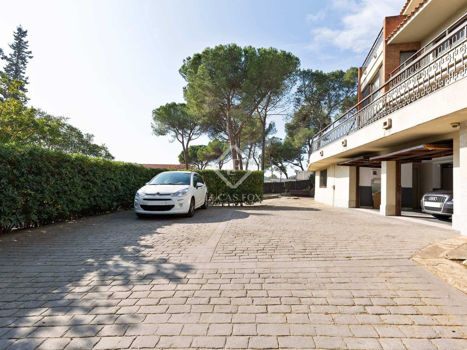 8 slaapkamer Villa te koop in Valldoreix met zwembad garage - € 2.000.000 (Ref: 7364692)