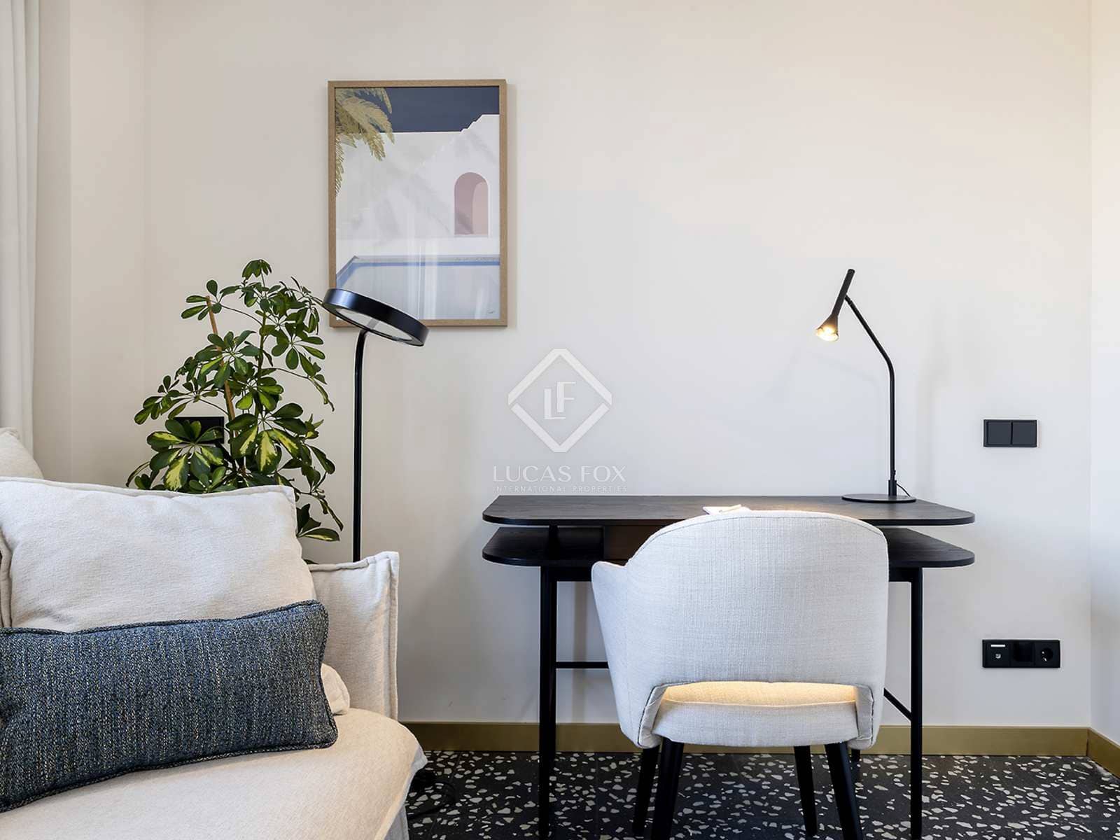 2 soveværelse Lejlighed til leje i Barcelona by med swimmingpool - € 5.900 (Ref: 7366893)