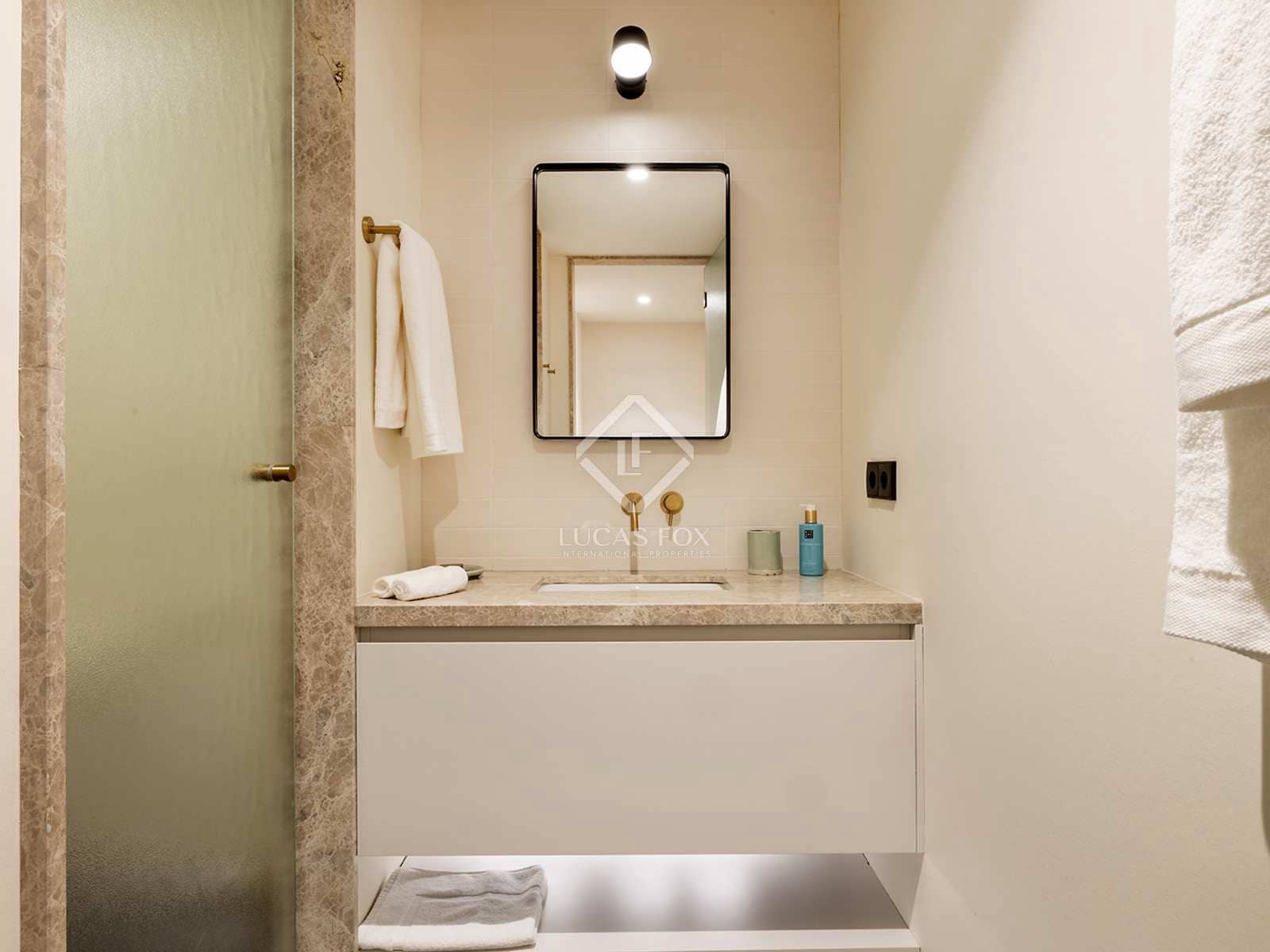 2 soveværelse Lejlighed til leje i Barcelona by med swimmingpool - € 5.900 (Ref: 7366893)