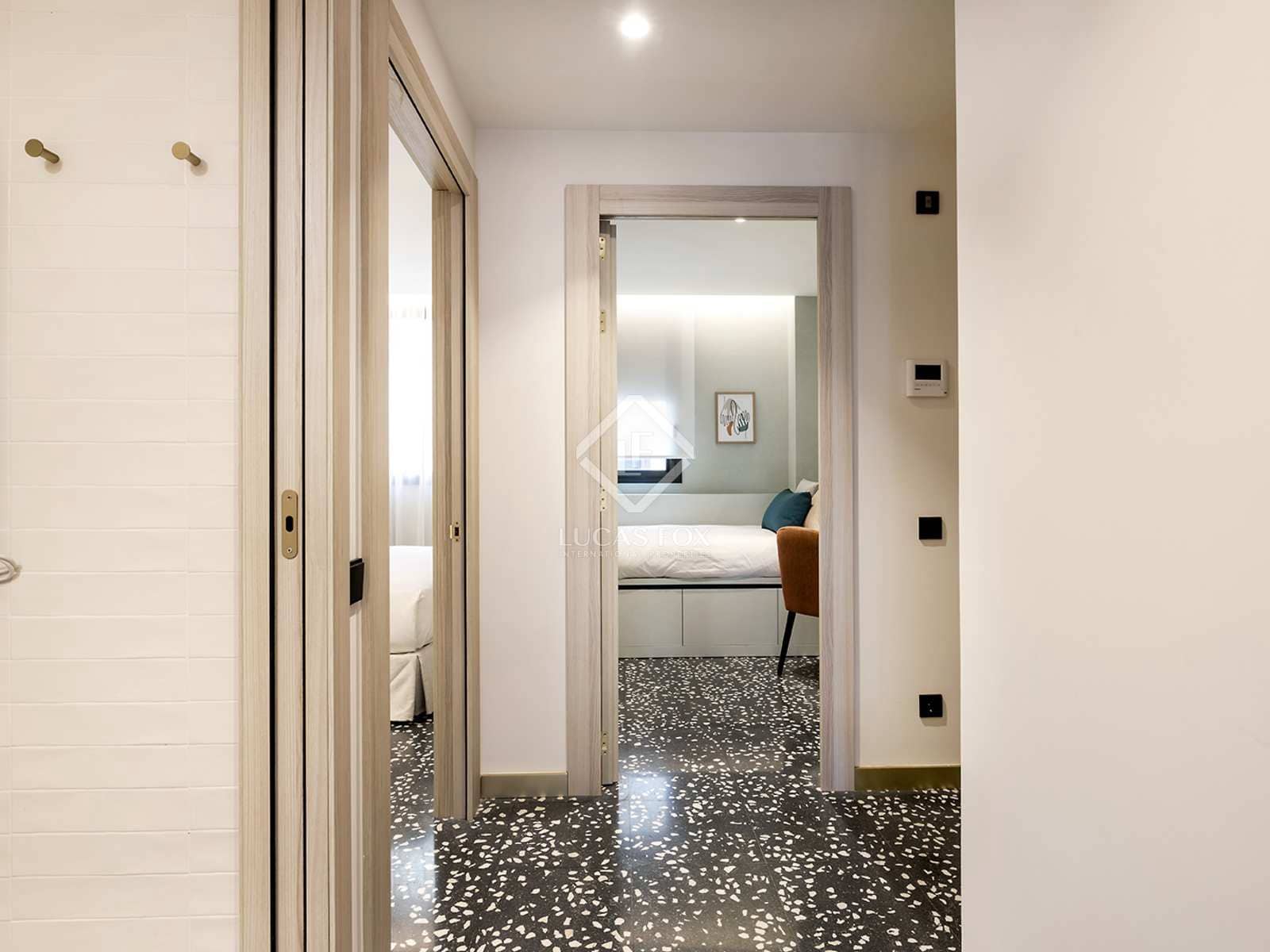 2 soveværelse Lejlighed til leje i Barcelona by med swimmingpool - € 4.550 (Ref: 7366894)