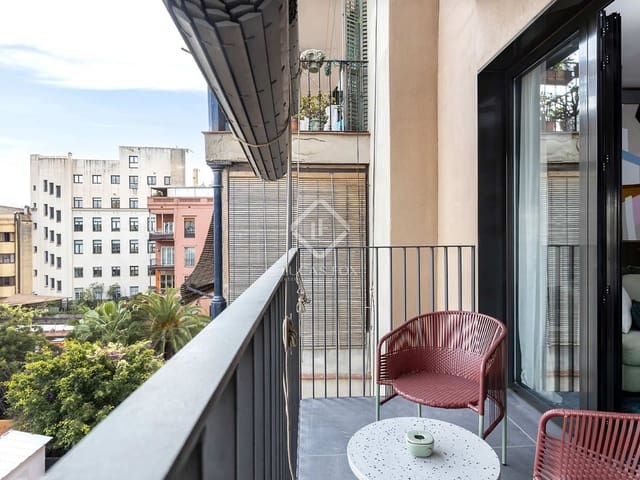 2 makuuhuone Huoneisto vuokrattavana paikassa Barcelona kaupunki mukana uima-altaan - 4 550 € (Ref: 7366894)