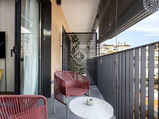 2 makuuhuone Huoneisto vuokrattavana paikassa Barcelona kaupunki mukana uima-altaan - 4 550 € (Ref: 7366894)