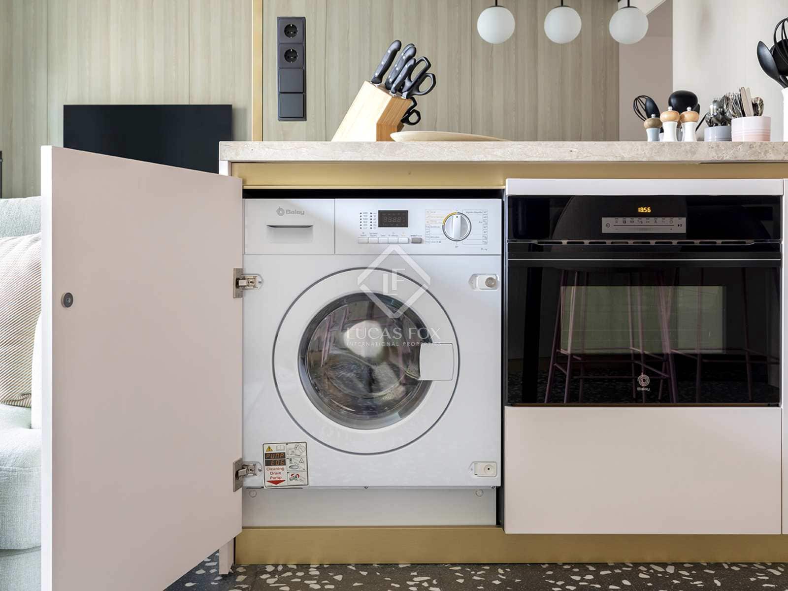 2 soveværelse Lejlighed til leje i Barcelona by med swimmingpool - € 4.550 (Ref: 7366894)