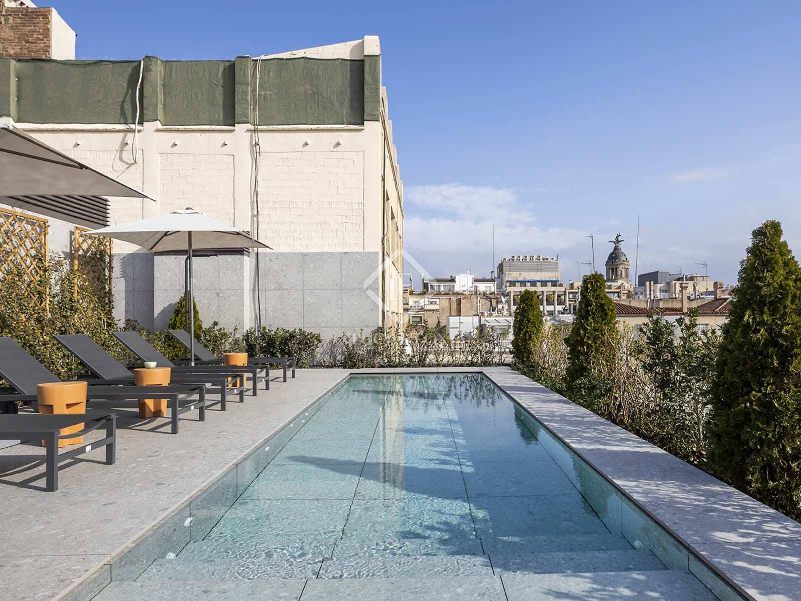 2 soveværelse Lejlighed til leje i Barcelona by med swimmingpool - € 4.550 (Ref: 7366894)