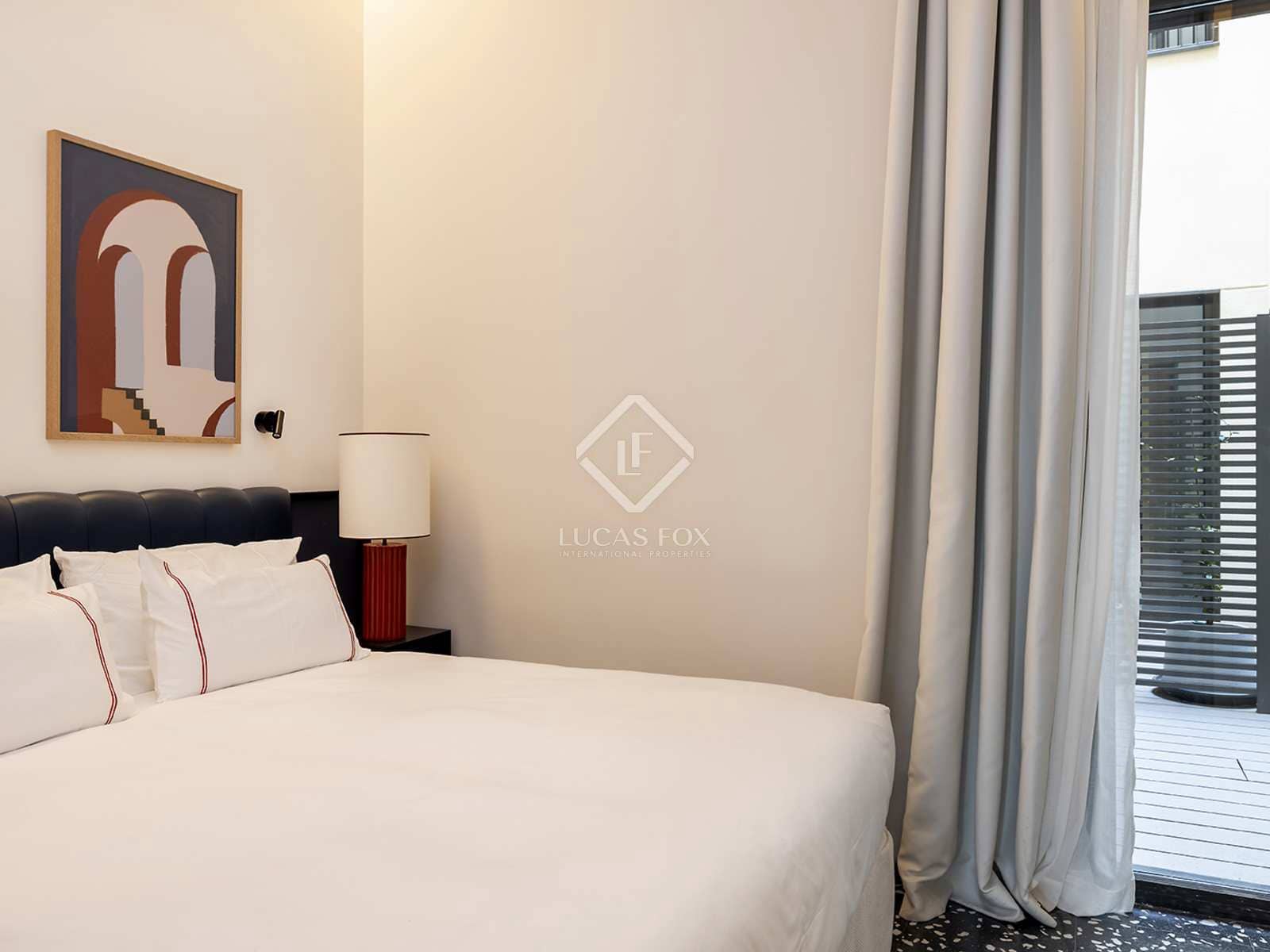 2 soveværelse Lejlighed til leje i Barcelona by med swimmingpool - € 8.100 (Ref: 7366896)