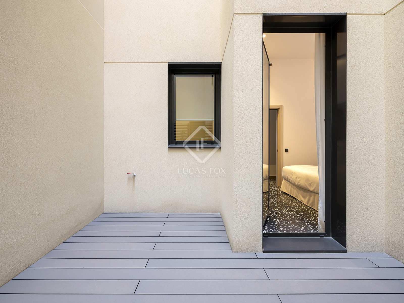 2 soveværelse Lejlighed til leje i Barcelona by med swimmingpool - € 8.100 (Ref: 7366896)