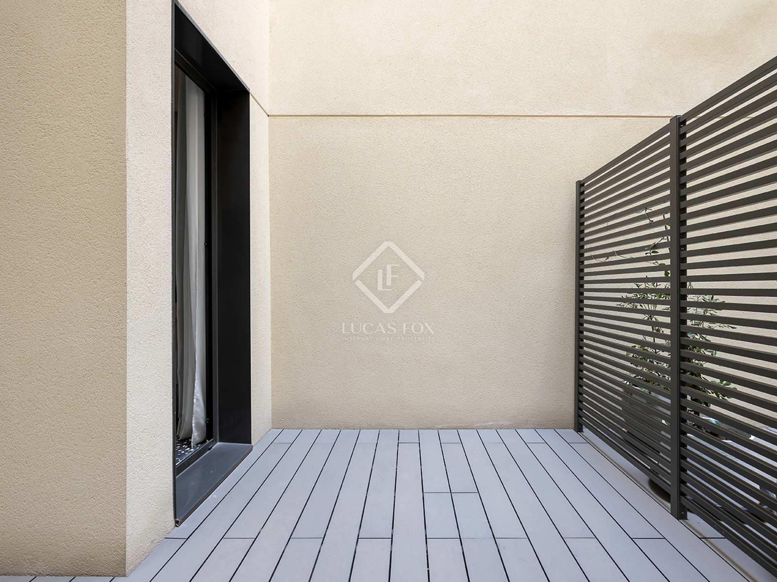 2 soveværelse Lejlighed til leje i Barcelona by med swimmingpool - € 8.100 (Ref: 7366896)