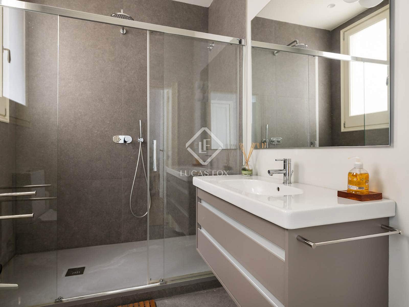3 camera da letto Appartamento da affittare in Barcelona citta - 4.239 € (Rif: 7366897)